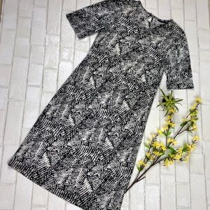 Apt. 9 Black & White Dress - Size Medium
